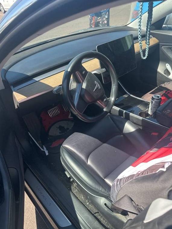 TESLA MODEL 3 2018 5YJ3E1EA5JF033908 image